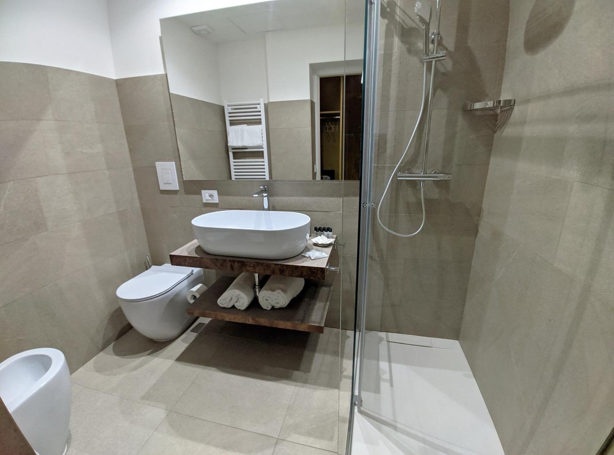Astom Suites Rom Exterior foto