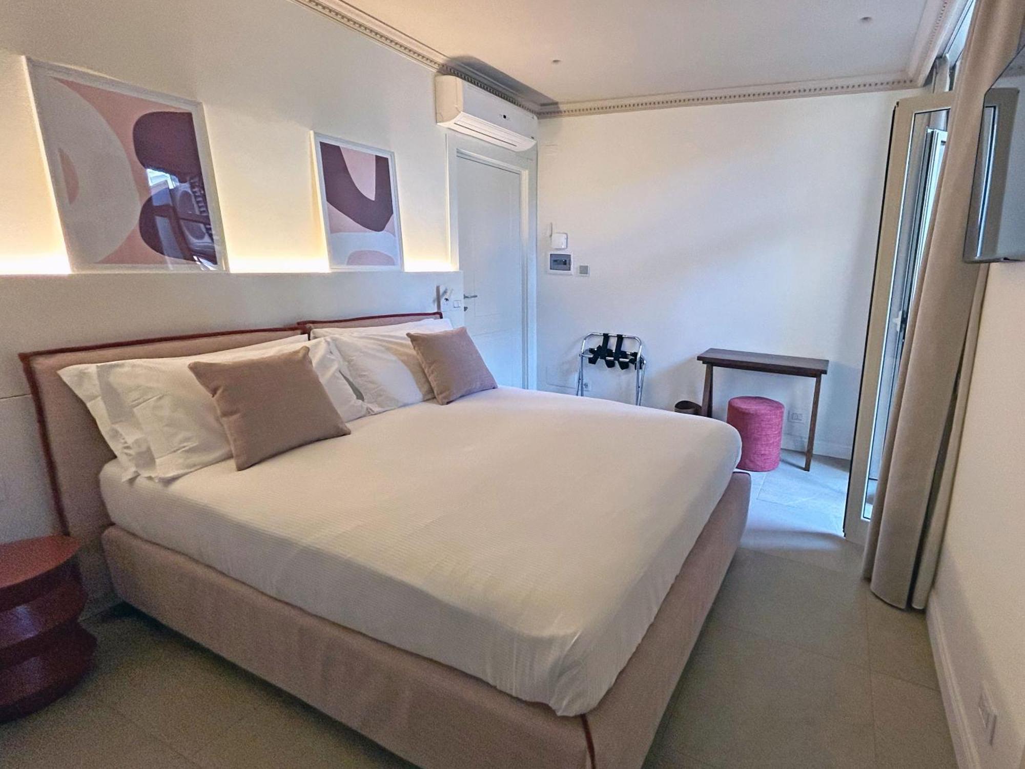 Astom Suites Rom Exterior foto