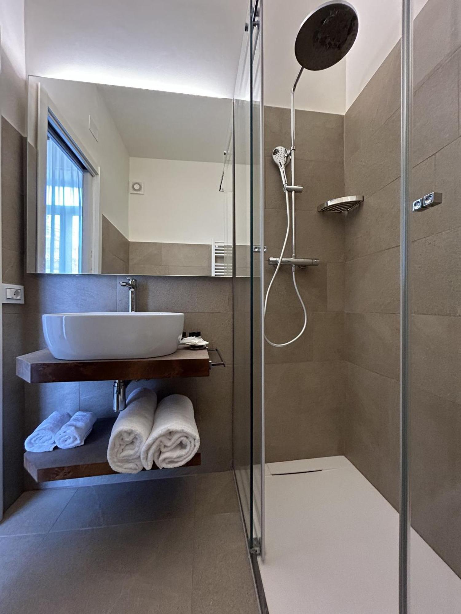 Astom Suites Rom Exterior foto
